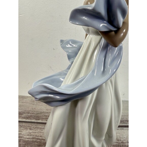 Lladro BLACK LEGACY Winds Of Romance #6783 Brisa Romántica MINT Love Woman - Picture 12 of 16